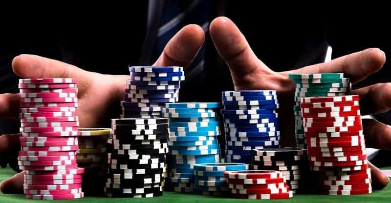 Giải pháp tối ưu khi gặp downswing Poker